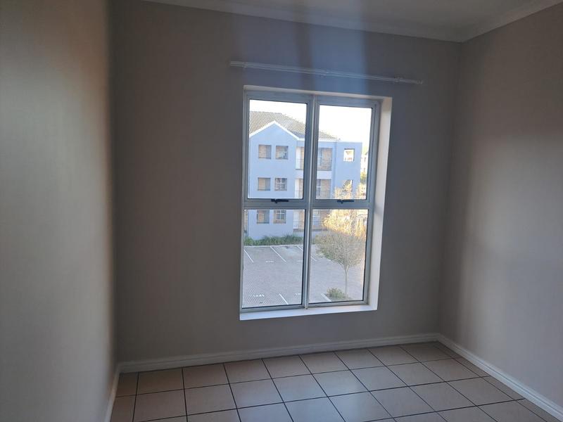 To Let 2 Bedroom Property for Rent in Kraaifontein East Western Cape